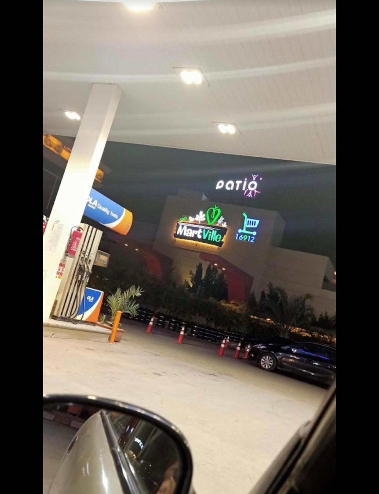 شقة في قلب القاهرة الجديدة تطل على شارع التسعين الشمالي Exteriör bild